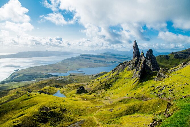 Isle of Skye, Loch Ness & Highlands: 3-Day Private Luxury Tour - Day 3: Sligachan Old Bridge, Urquhart Castle, Loch Ness cruise, then Inverness and Pitlochry