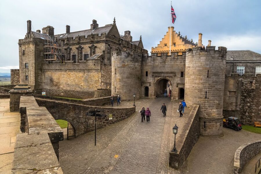 Loch Lomond, Stirling Castle, & Kelpies Tour from Edinburgh - FAQ