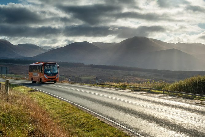 Loch Ness, Scottish Highlands, Glencoe and Pitlochry Tour - Loch Ness: Cruise and Urquhart Castle, or Fort Augustus and the Canal