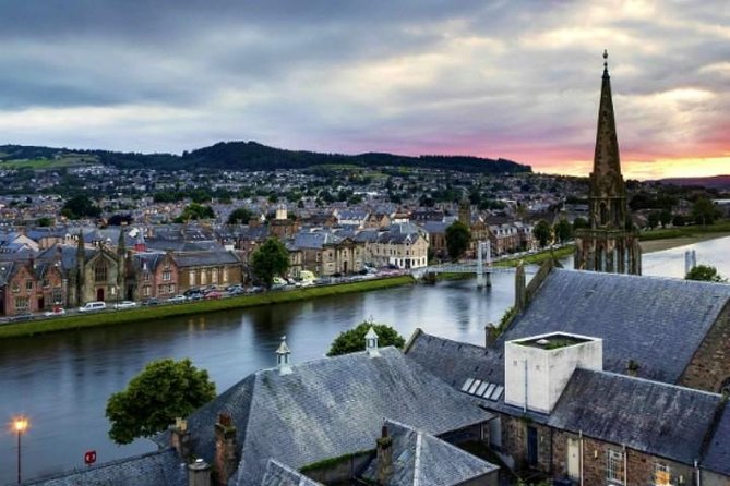 Loch Ness & Urquhart Castle Private Day Tour from Edinburgh - A long day that strings Scotland together in one smooth route