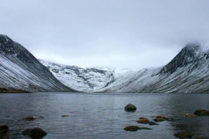 Loch Ness & Urquhart Castle Private Day Tour from Edinburgh - Price and value: what $1,121.97 per person gets you on a private day