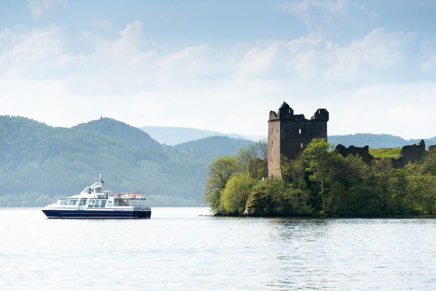 Loch Ness: Urquhart Castle Round-Trip Cruise - Clansman Harbour to Urquhart Castle: the 50-minute flow