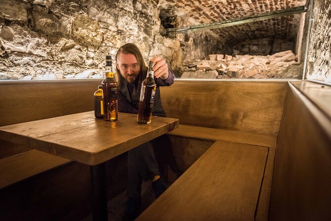 Luxury Whisky Tasting in Edinburgh's Underground Vaults | 90min - Key things that make this whisky tasting worth your evening