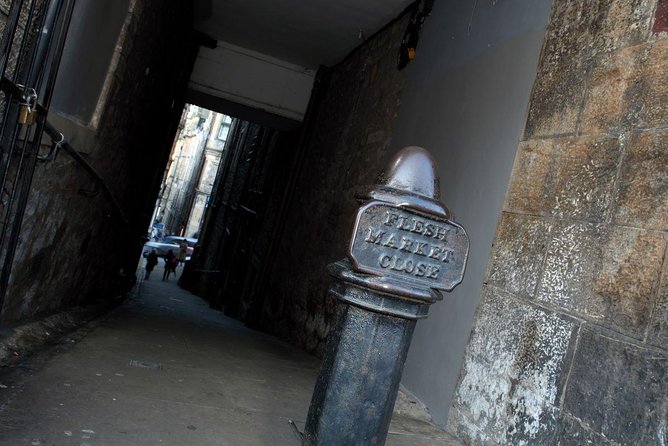 Multi-Sensory Haunted Underground Vaults Tour in Edinburgh - The Stairs, the Darkness, and Practical Ways to Have a Better Night
