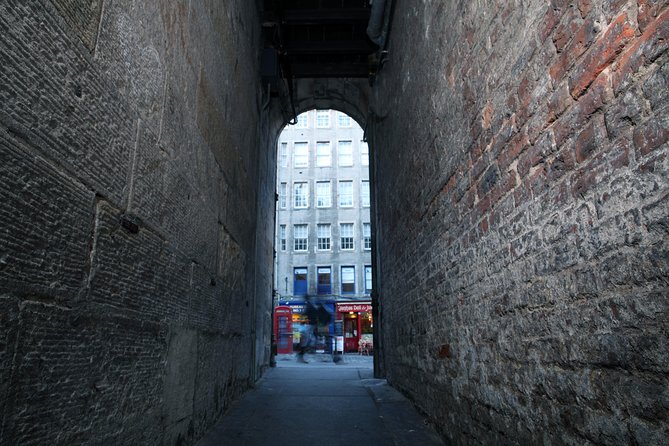 Multi-Sensory Small-Group Historic Vaults Tour in Edinburgh - What You’ll Learn: From South Bridge Arches to Underground Daily Life