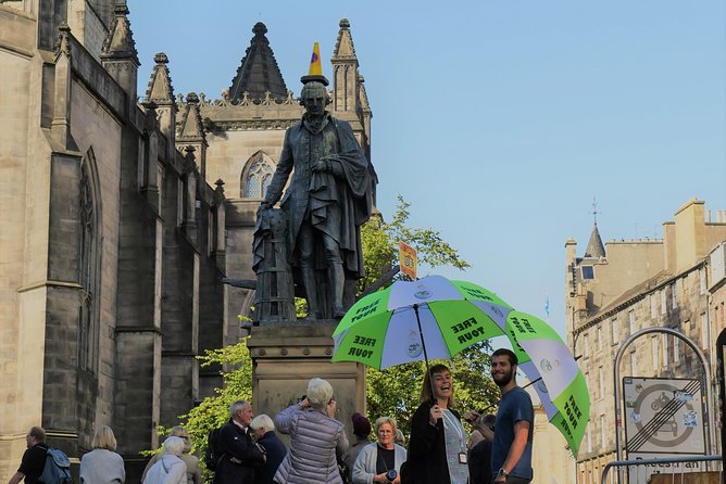 Old Town Walking Tour History and Tales in Edinburgh - When Your Guide Is the Difference Between Facts and Fun