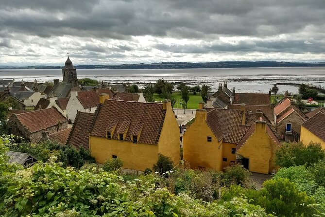 Outlander Filming Locations Day Tour from Edinburgh - Midhope Castle, Lallybroch, and the walk that fits 30 minutes