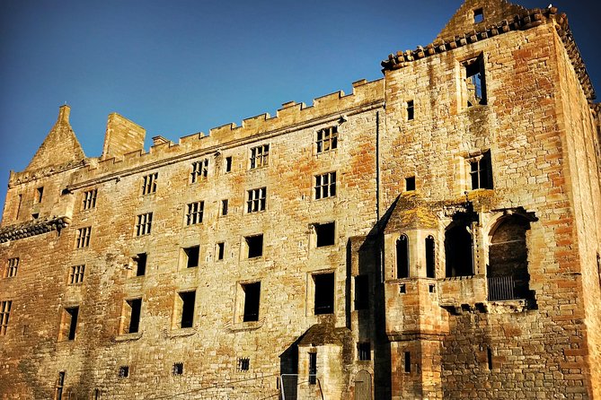 Outlander Odyssey: Outlander Filming Locations Private Day Tour - Doune Castle: Winterfell, Castle Leoch, and other famous walls