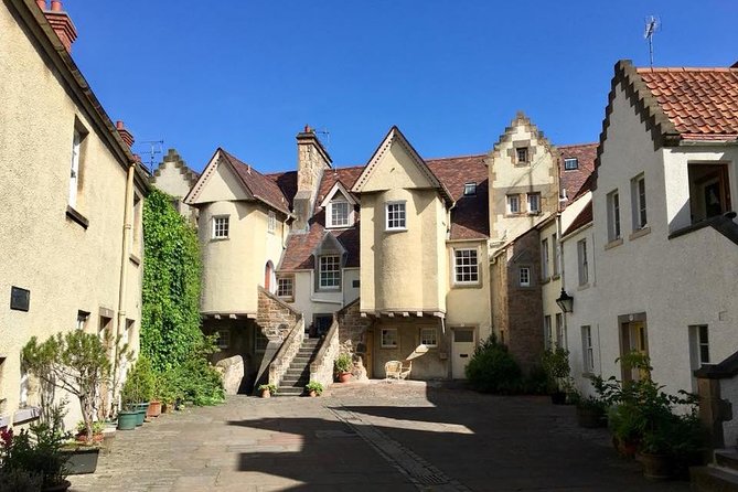 Outlander Walking Tour of Edinburgh's Old Town - Outlander locations without doing the homework