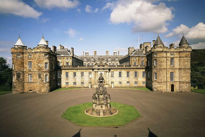 Palace of Holyroodhouse Admission Ticket - Holyrood Palace on the Royal Mile, with official royal weight