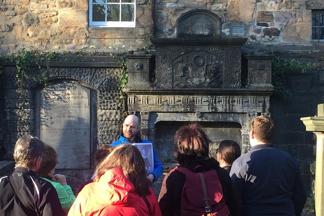 Private Greyfriars Kirkyard history tour - Who should book this Greyfriars Kirkyard history tour
