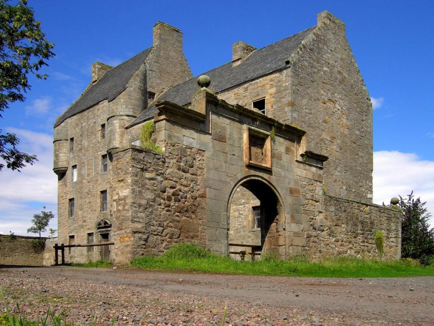 Private Outlander Tour for Small Groups - Your Edinburgh Pick-Up and an 8-Hour Day That Gets You Moving