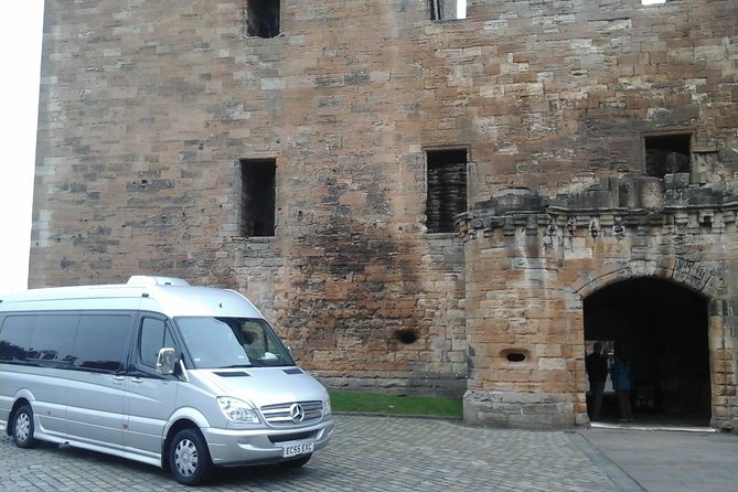 Private Outlander Tour from Edinburgh - Culross as Cranesmuir: cobblestone lanes and Claire’s herb garden