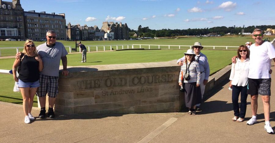 Private St Andrews: Home of Golf Old Course Tour - Starting at Martyrs’ Monument: a smart anchor point