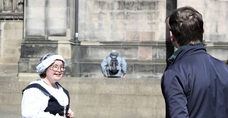 Private tour: History and Mystery in Edinburgh's Old Town - Holyrood Palace and the Royal Mile Launch