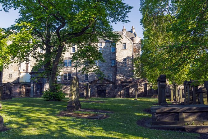 Private Walking Tour in Edinburgh: Harry Potter Inspirations - A Harry Potter walk that moves fast but stays manageable