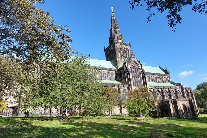 Privately Guided Day Tour of Glasgow in Luxury Minivan - Kelvingrove Art Gallery and Museum: floating heads, spitfire, and more