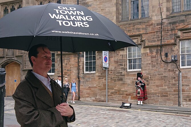 Rebel!Rebel! Jacobite Tour - Outlander's Scotland - Why Edinburgh Old Town becomes more than a checklist on this walk