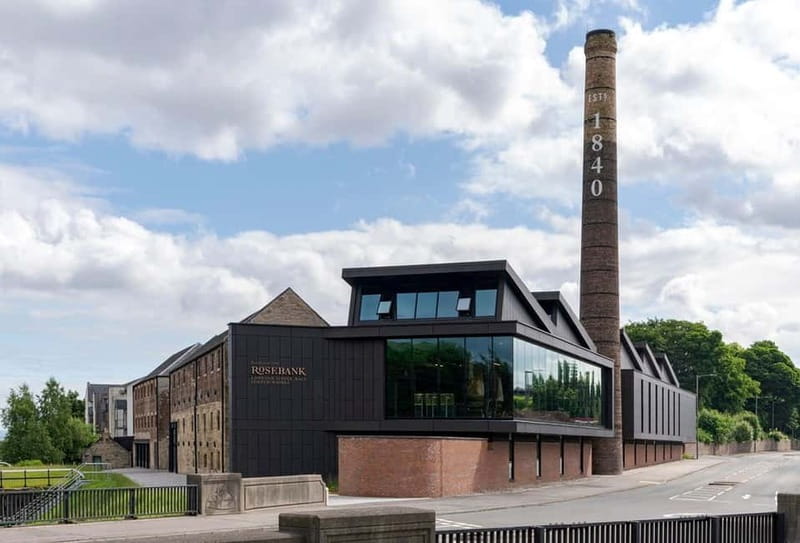 Rosebank Distillery Guided Tour and Whisky Tasting - The 90-minute flow, from story projections to the tasting rooms