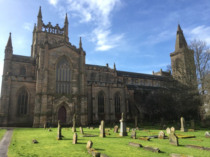 Rosslyn Chapel, Stirling Castle & Dunfermline Abbey Tour - Forth Bridge Photo Stop, the Easy Warm-Up