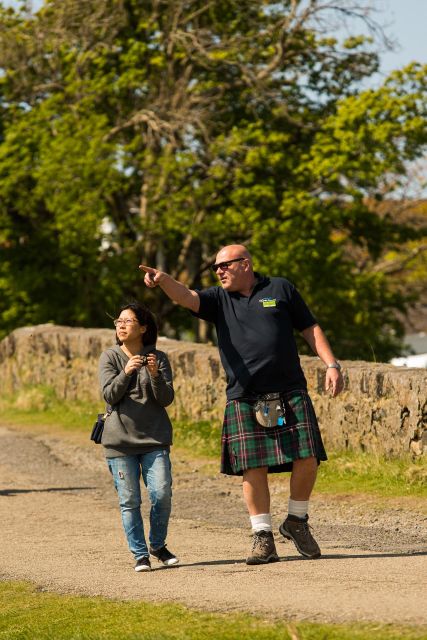 Rosslyn Chapel, Stirling Castle & Dunfermline Abbey Tour - Meeting in Edinburgh and Getting Set for a Long Day
