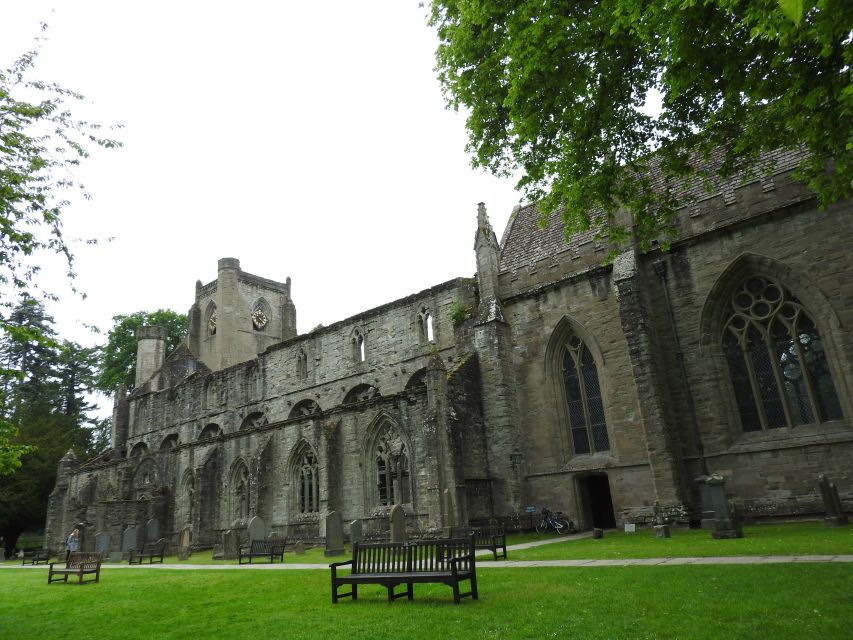 Scotland Whisky Explorer: Highlands Day Tour from Edinburgh - Dunkeld cathedral ruins and free time by the river