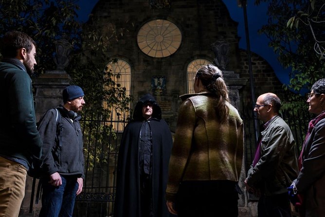 Small Group Edinburgh Underground Vaults & Graveyard Ghost Tour - Canongate Kirkyard: Famous Scots, Grim Legends, and Ghostly Atmosphere
