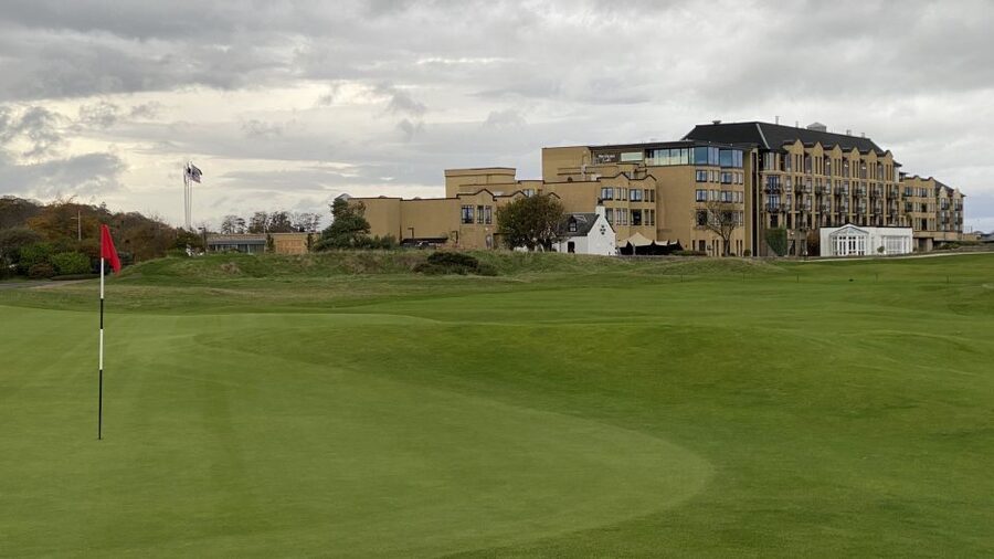 St Andrews: Golf Origins and Old Course History Tour - Finding your way fast at Hotel du Vin, then getting into Old Course mode