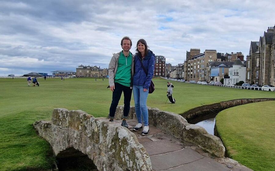 St Andrews: Town, Golf, and Old Course History Tour - Along the Scores: Victorian university buildings and student life details