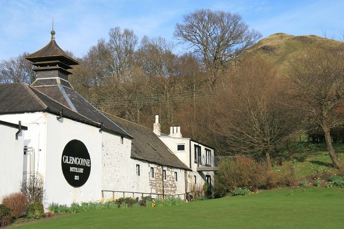 Stirling Castle and Whisky Very Small Group Tour from Edinburgh - Stirling Castle in 75 minutes, plus the Wallace Monument views