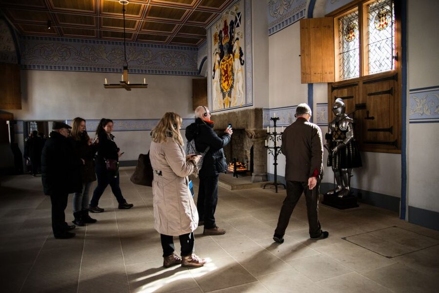 Stirling Castle, Highland Lochs & Whisky Tour from Edinburgh - Stirling Castle and Old Stirling: where the day’s history starts fast