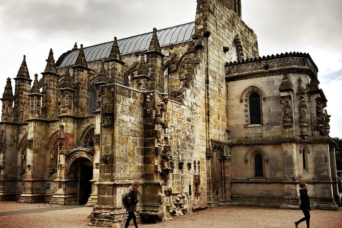 Stone & Story: Rosslyn Chapel & Melrose Abbey Private Day Trip - Melrose Abbey: Where the Robert the Bruce Story Becomes Atmosphere