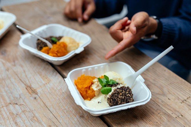 The 10 Tastings of Edinburgh With Locals: Private Food Tour - Expectations Check: Food Counts, Sit-Down vs Grab-and-Go, and Rain