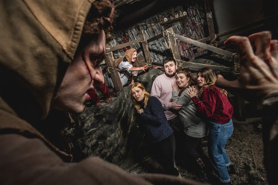 The Edinburgh Dungeon Entrance Ticket - Photos, phones, and keeping it fun