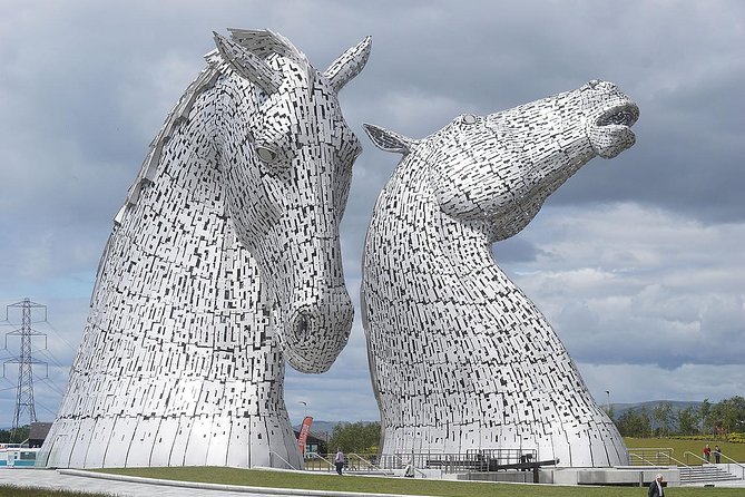 the World Famous Kelpies and Stirling Castle small group tours - Stop 1: The Kelpies and The Helix, 30 metres of horse art and fast photo wins