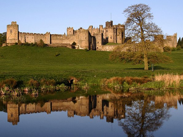 Viking Coast and Alnwick Castle Very Small Group Tour from Edinburgh - Holy Island at Lindisfarne National Nature Reserve: What You Actually Do There