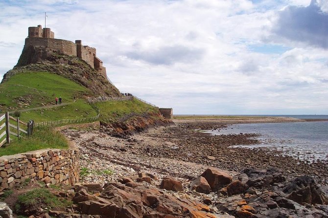 Viking Coast and Alnwick Castle Very Small Group Tour from Edinburgh - Lindisfarne Priory vs Lindisfarne Castle: How to Choose With Your Time