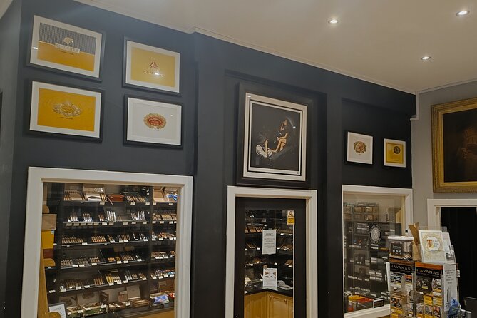Whisky tasting experience - Entering Jeffrey Street Whisky and Tobacco, right in the city center